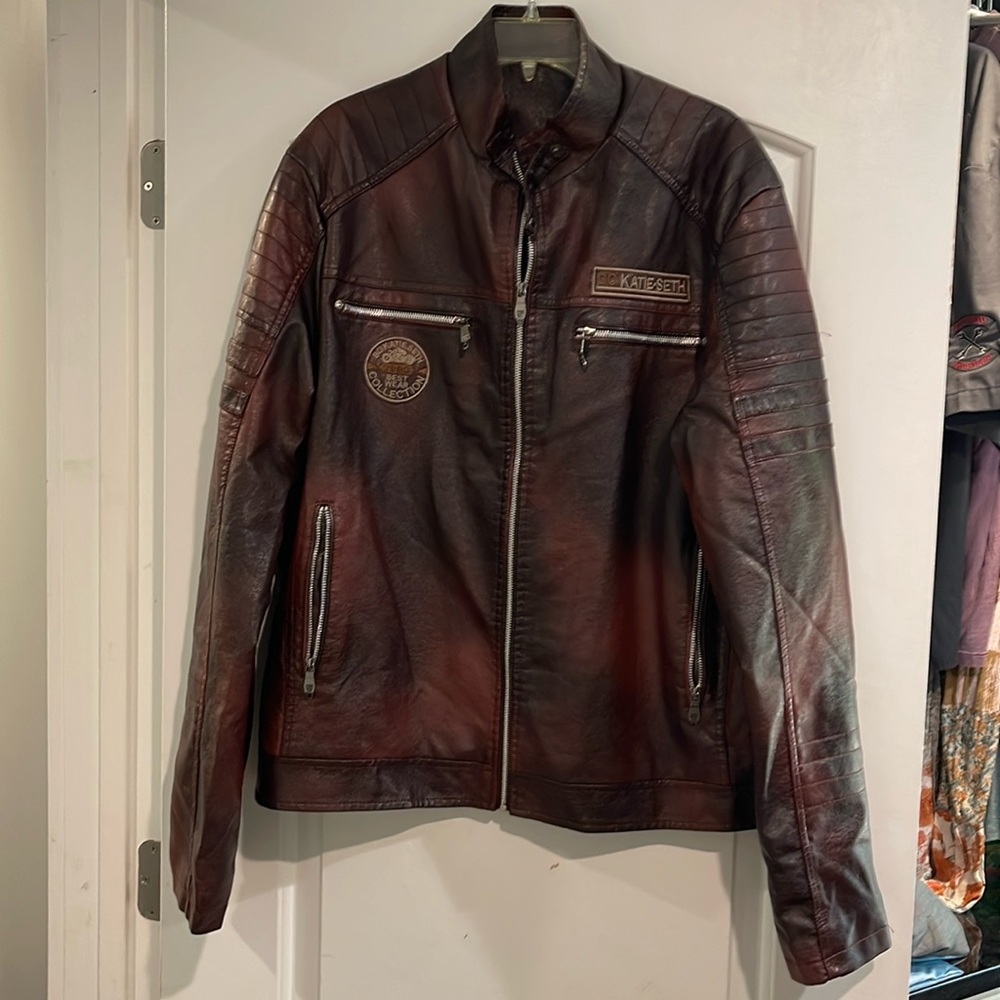 Bo Katie Seth Faux Leather Full Zip Red Brown Biker Men’s Jacket XL Motorcycle
